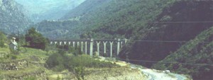 Viadukt Le Petit Train Jaune 1980 klein